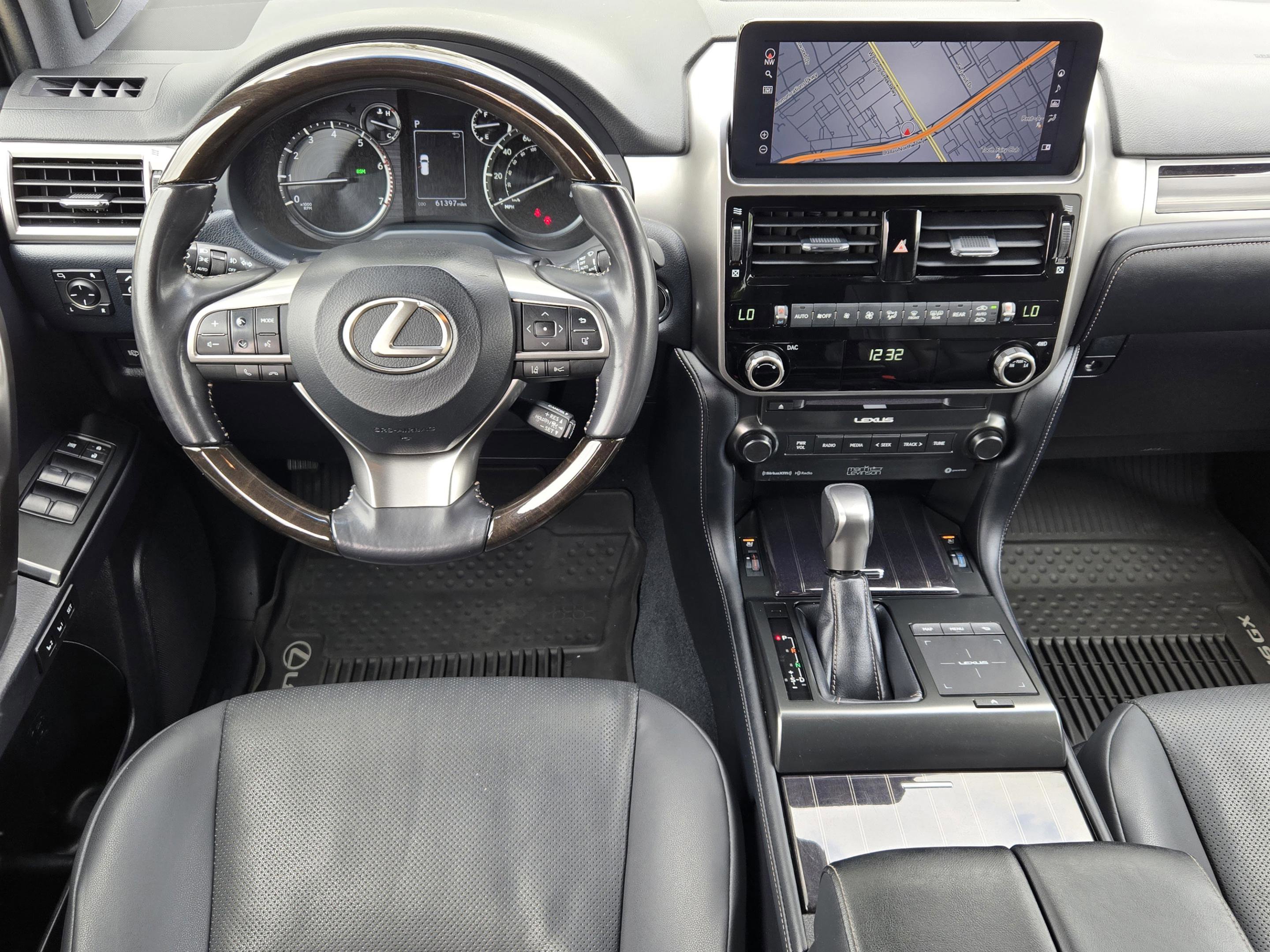 Used 2022 Lexus GX 460 Premium w/ Accessory Package AWD/4WD image 27