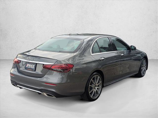 Used 2022 Mercedes-Benz E 350 Sedan image 5