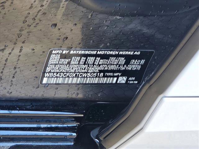 Used 2026 BMW iX xDrive45 image 18