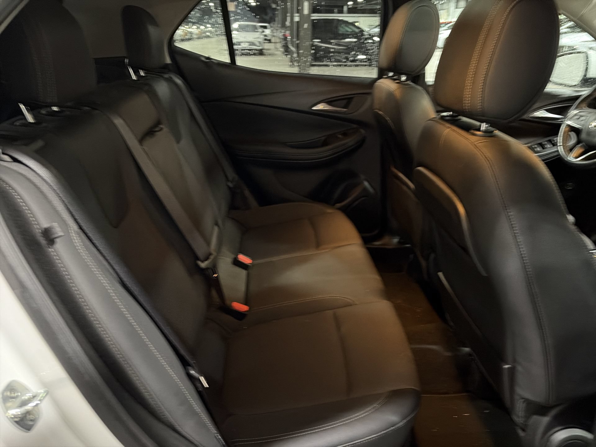 Used 2022 Buick Encore GX Select w/ Experience Buick Package AWD/4WD image 29