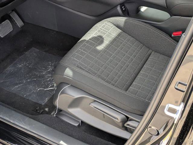 New 2026 Honda HR-V LX image 4