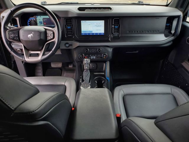 Used 2023 Ford Bronco Black Diamond w/ Sasquatch Package image 6