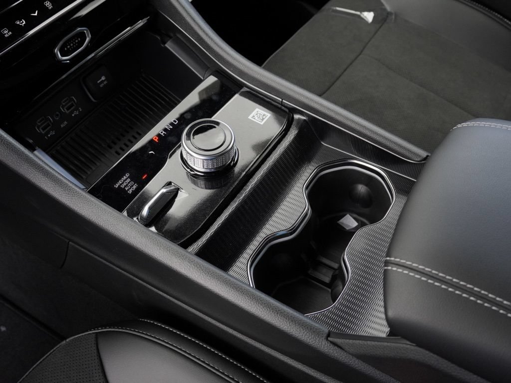 New 2026 Jeep Grand Cherokee Altitude AWD/4WD image 19