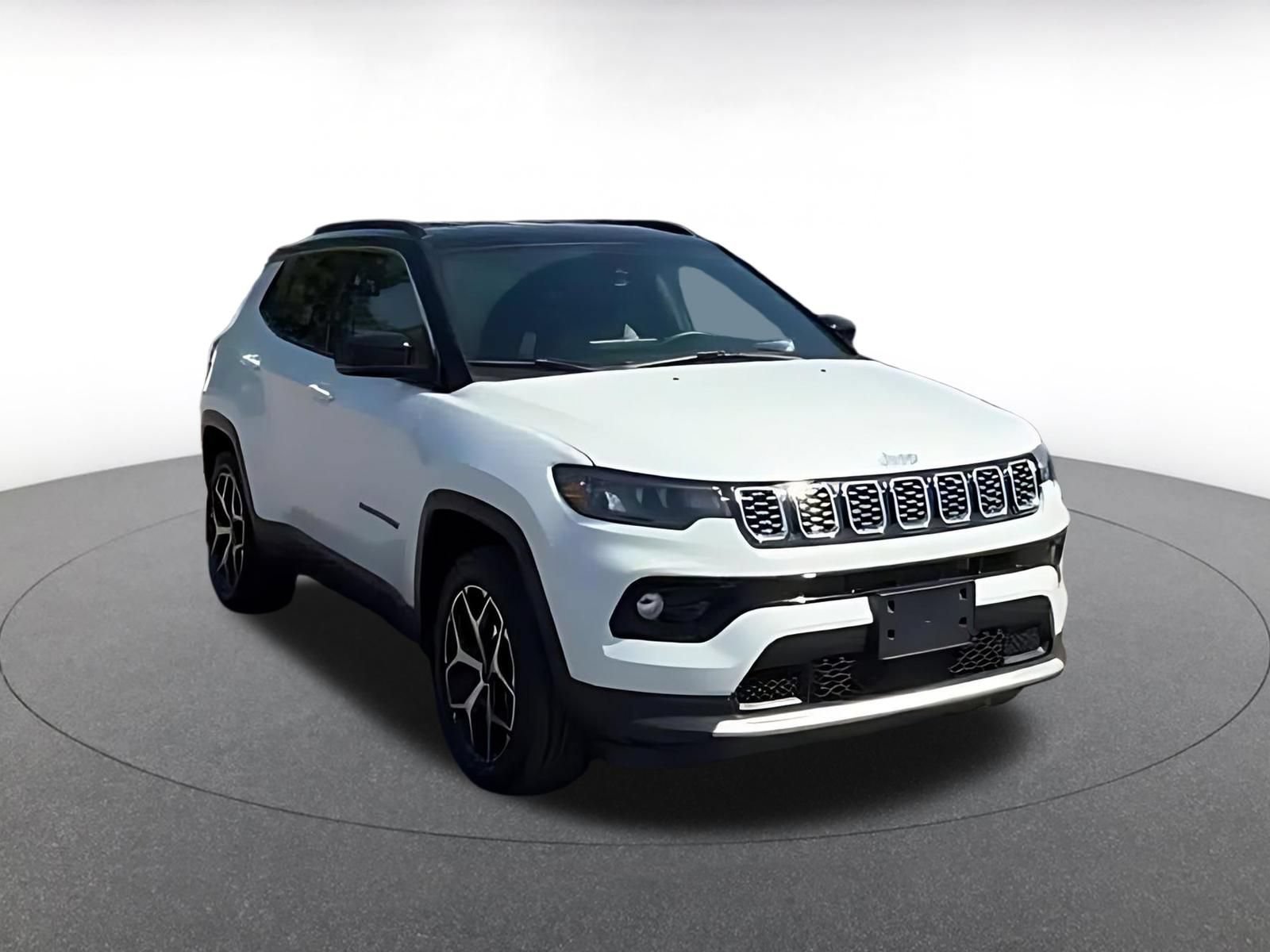 Used 2025 Jeep Compass Limited AWD/4WD image 3