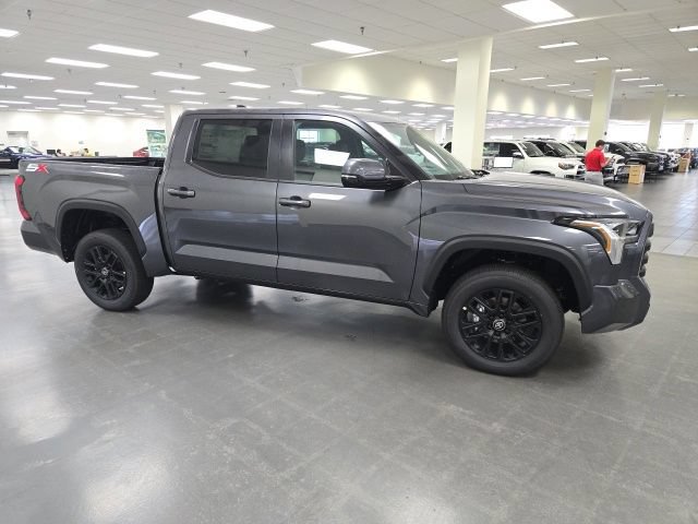 New 2026 Toyota Tundra SR5 AWD/4WD image 6