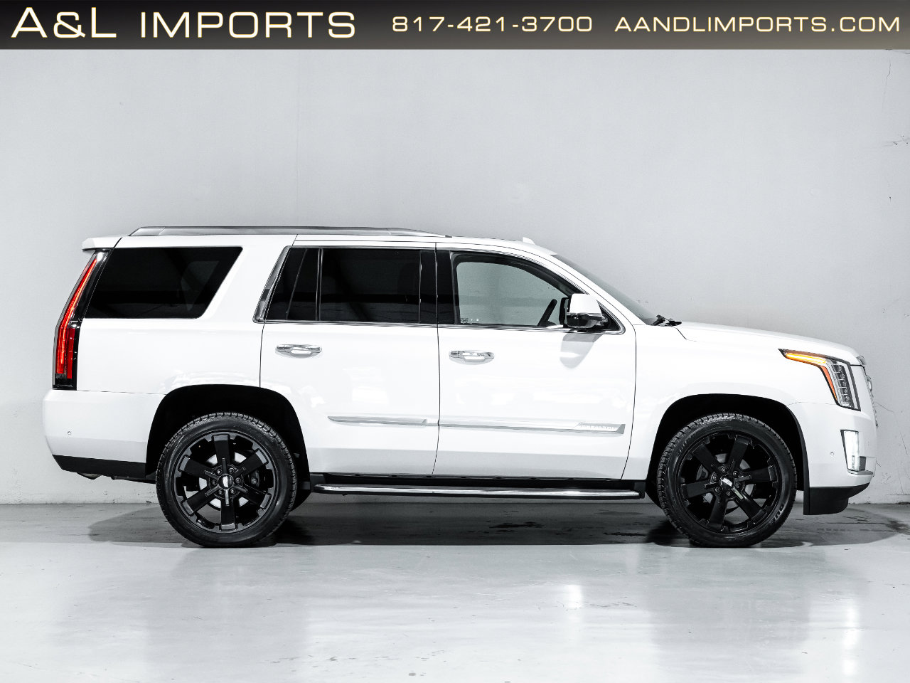 Used 2020 Cadillac Escalade Luxury image 11