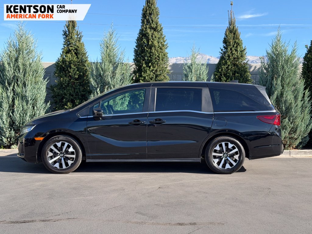 Used 2025 Honda Odyssey EX-L image 4