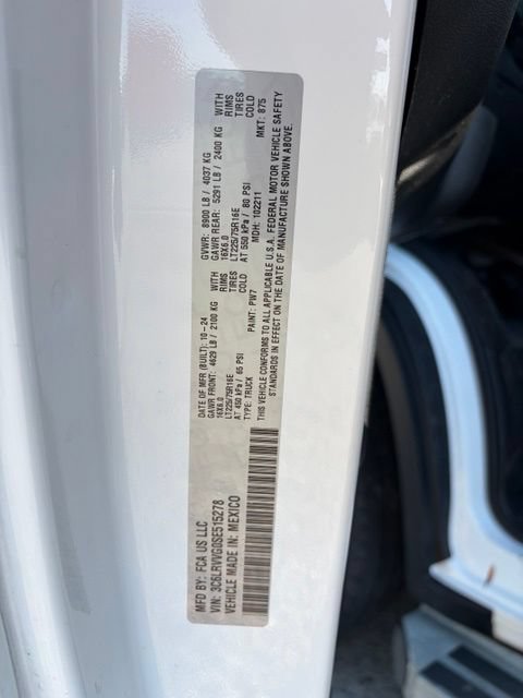 Used 2025 RAM ProMaster 2500 w/ U-Haul Equipment Group FWD image 10