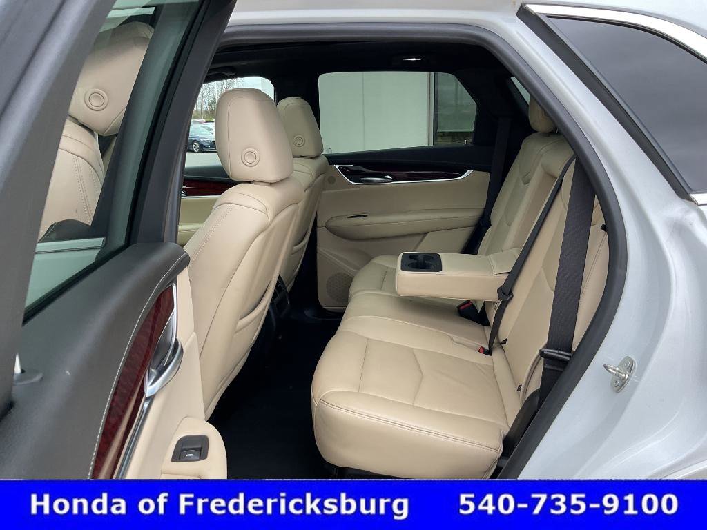Used 2019 Cadillac XT5 Luxury FWD image 30