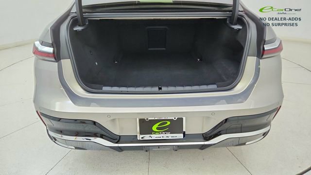 Used 2024 BMW i7 M70 w/ Executive Package image 14