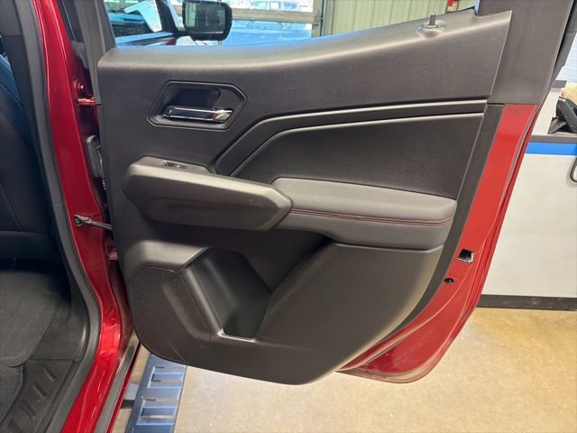 Used 2023 Chevrolet Colorado Z71 w/ Z71 Convenience Package 2 image 26