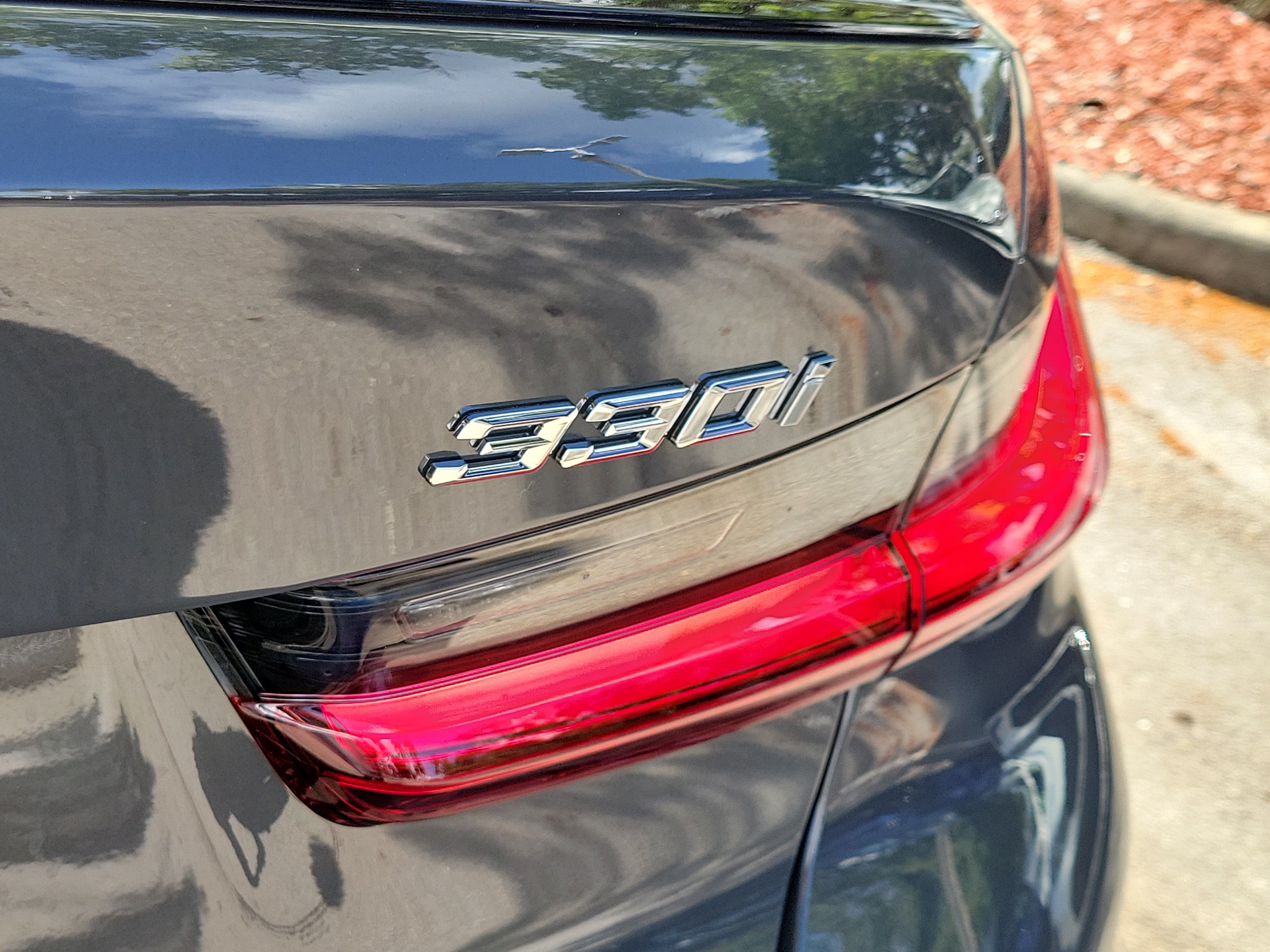New 2026 BMW 330i Sedan w/ M Sport Package RWD image 6