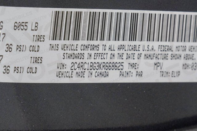 Used 2019 Chrysler Pacifica Touring-L FWD image 68