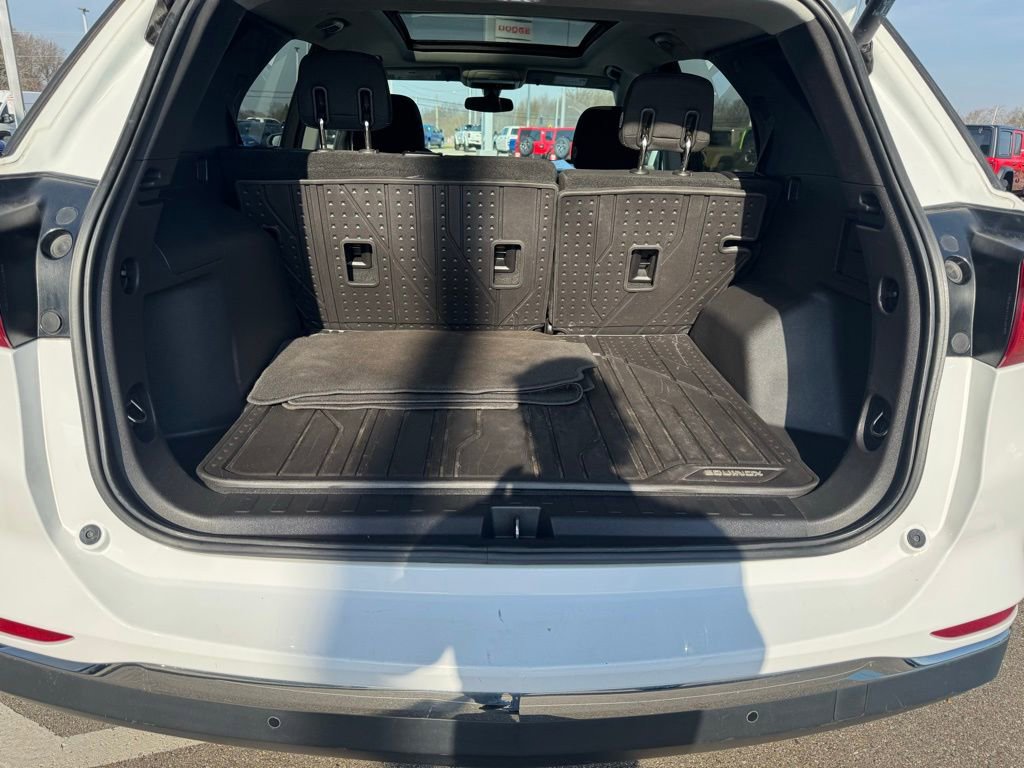 Used 2019 Chevrolet Equinox LT image 10