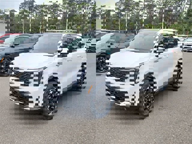 New 2026 Kia Sorento S image 3