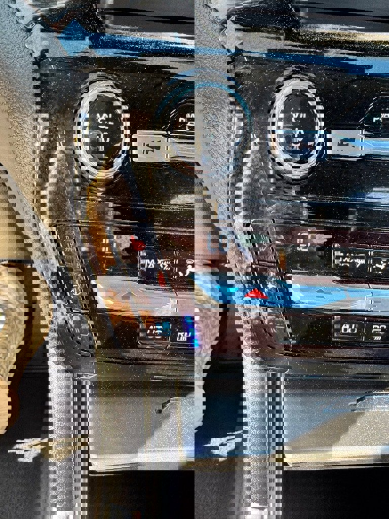 Used 2021 Ford Explorer Limited w/ Equipment Group 301A image 45