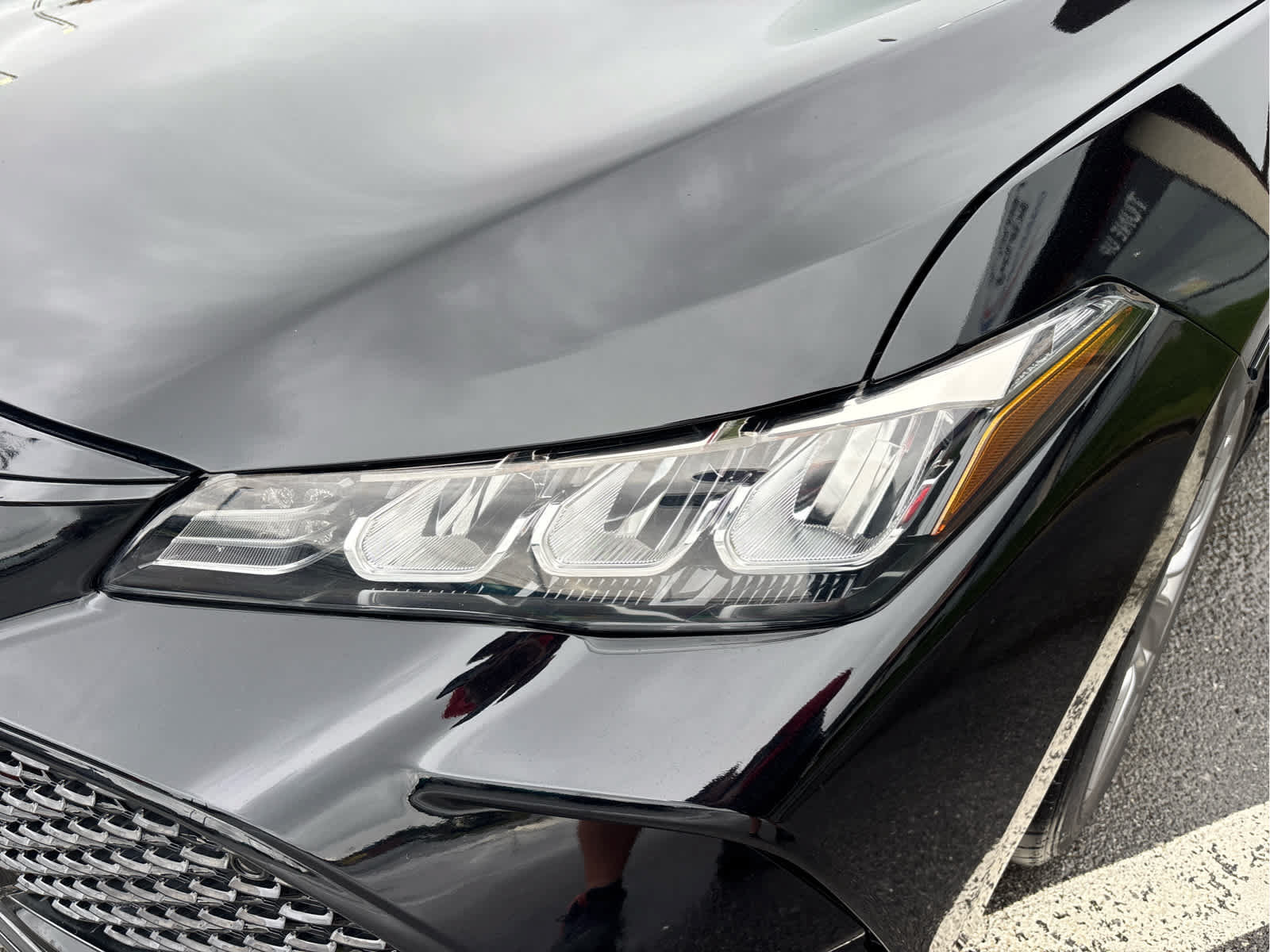 Used 2021 Toyota Avalon XLE w/ Moonroof Package FWD image 6