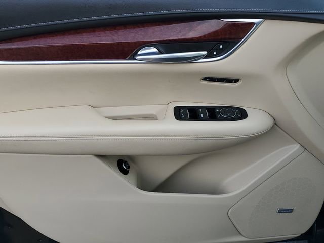 Certified 2019 Cadillac XT5 Luxury w/ Trailering Package image 16