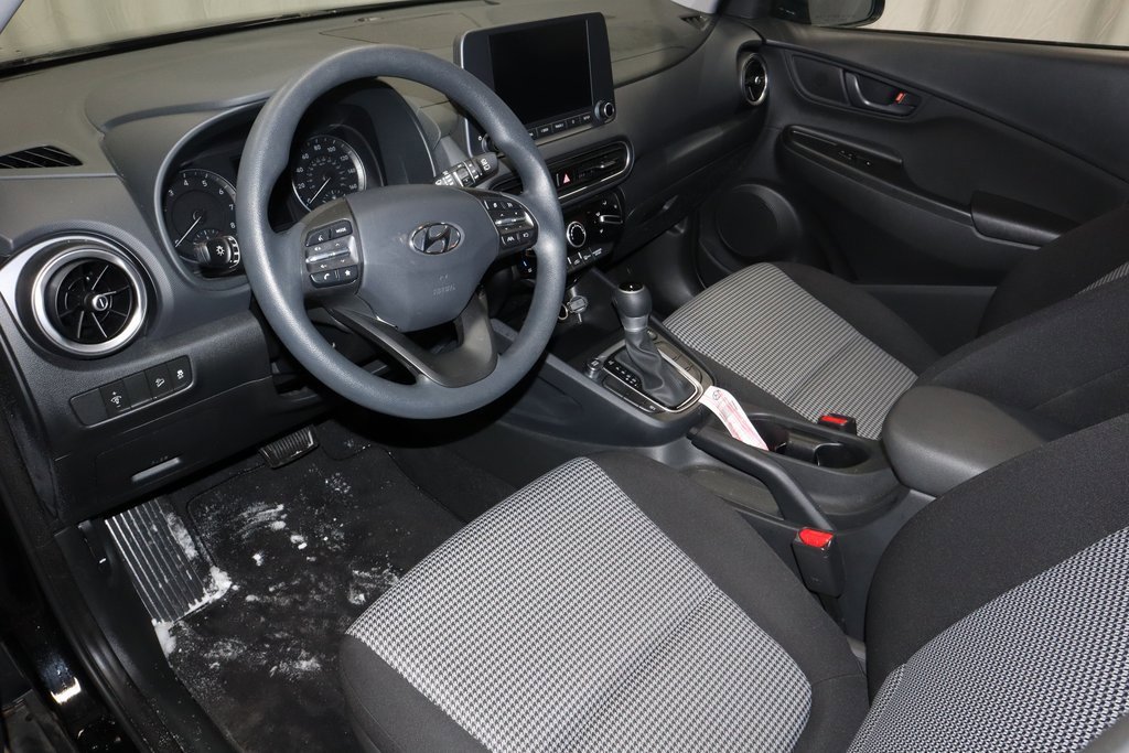 Certified 2023 Hyundai Kona SE w/ Cargo Package image 24