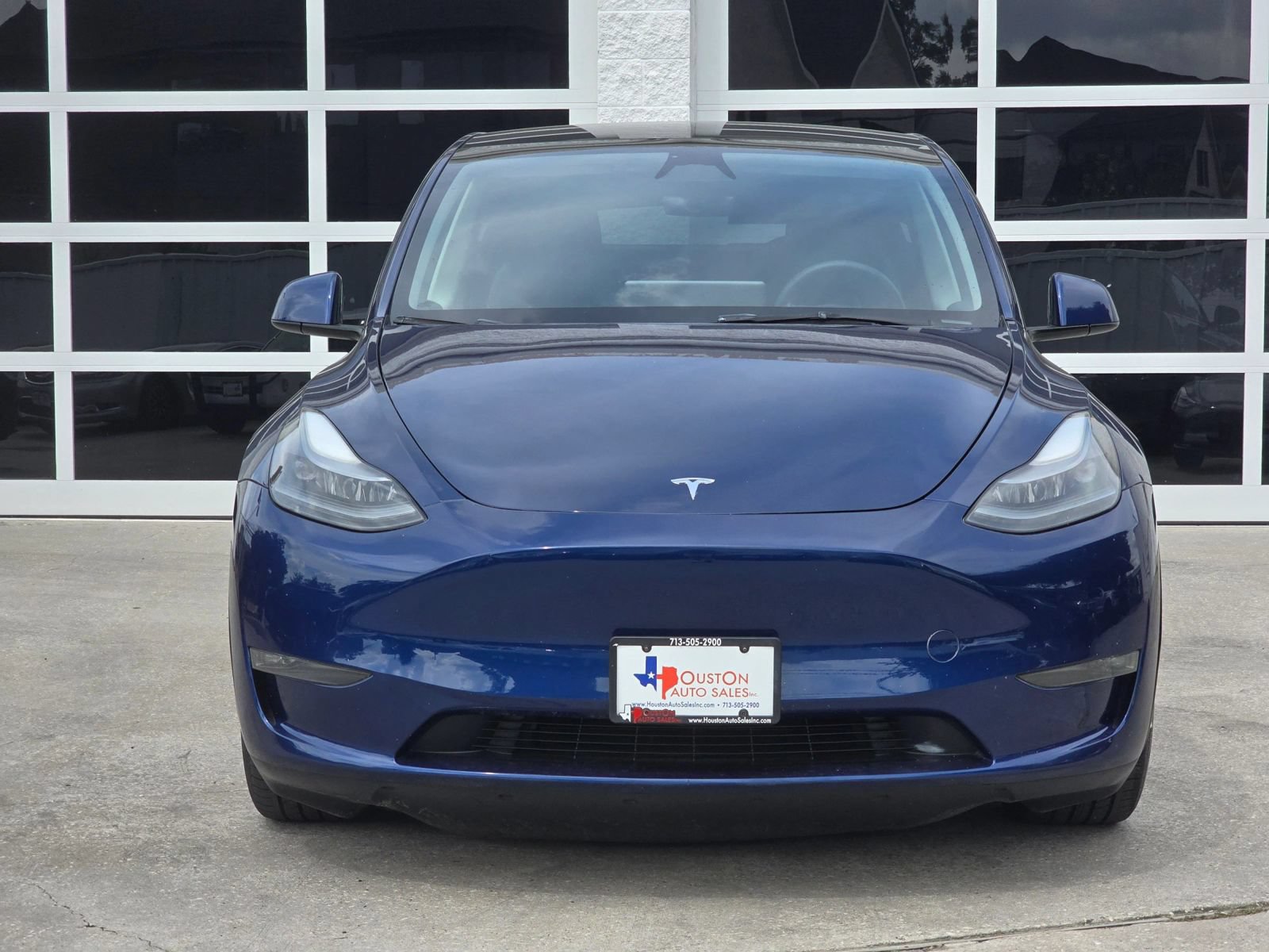 Used 2023 Tesla Model Y Long Range AWD/4WD image 9