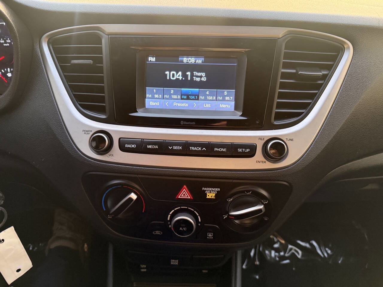 Used 2019 Hyundai Accent SE image 14