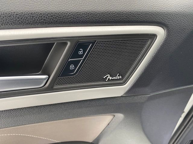 Used 2023 Volkswagen Atlas SEL Premium AWD/4WD image 16