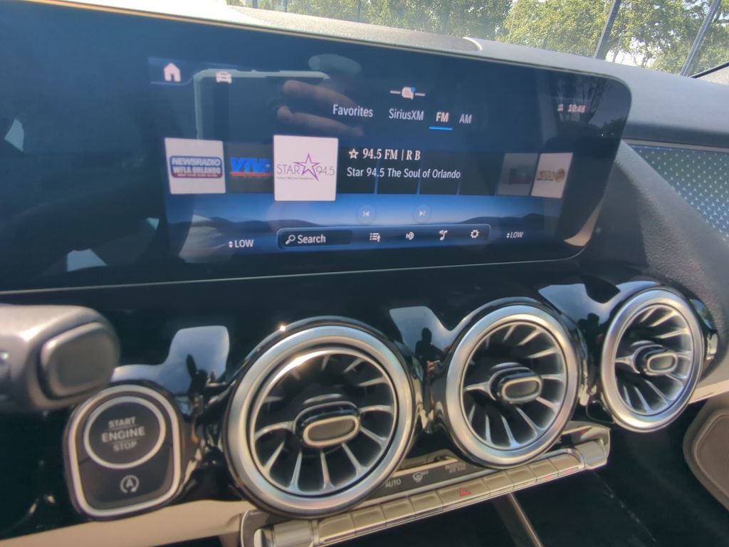 Certified 2025 Mercedes-Benz GLA 250 image 6