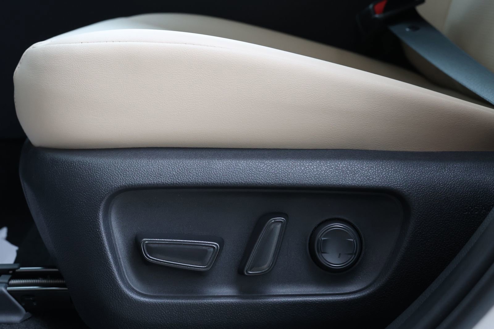 New 2026 Toyota RAV4 XLE Premium image 29