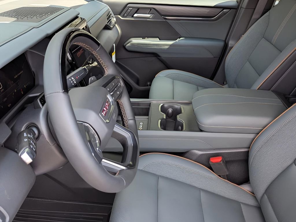 New 2026 GMC Acadia AT4 w/ Super Cruise Package image 7