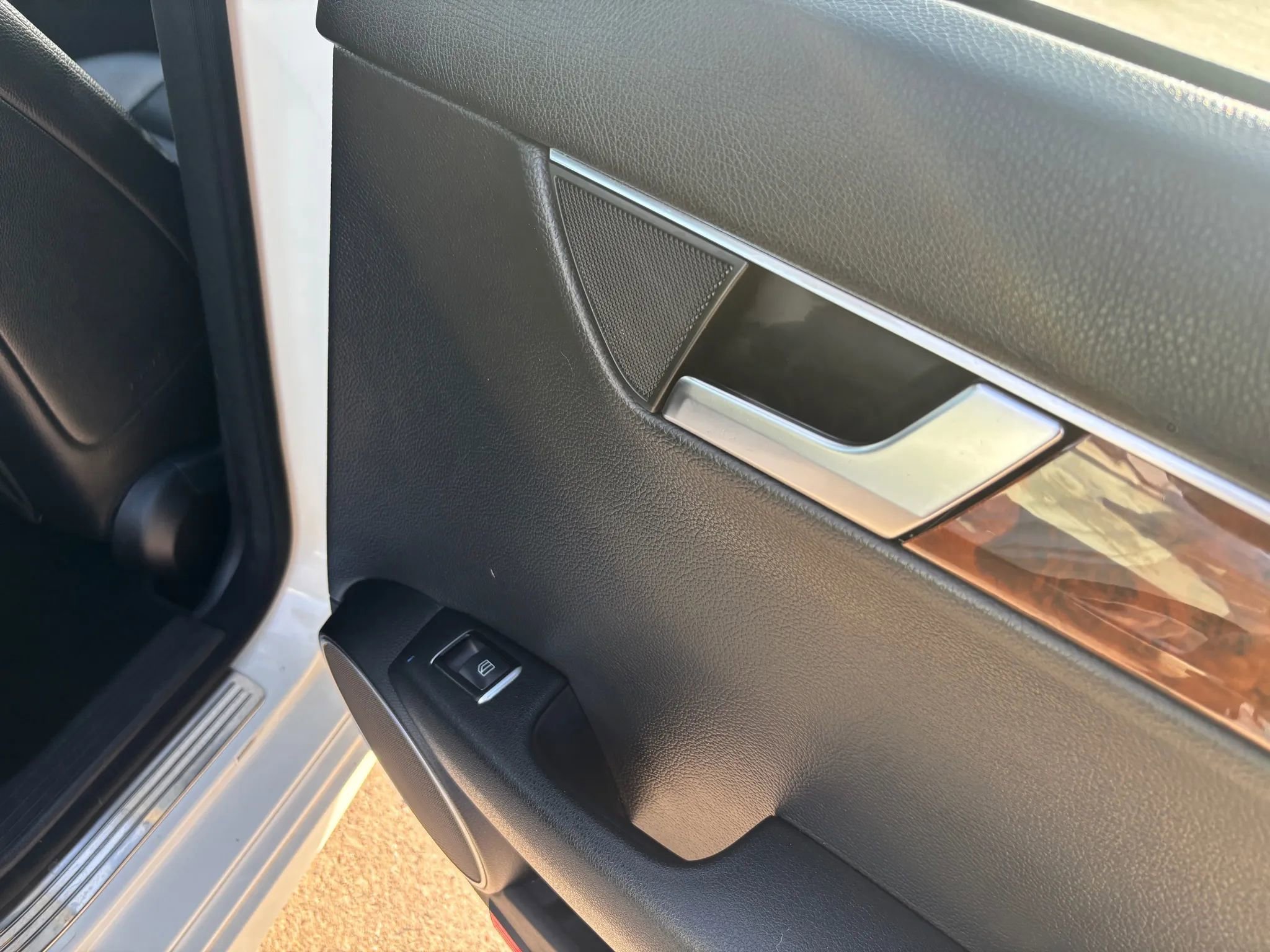 Used 2012 Mercedes-Benz C 300 C 300 4MATIC Sport Sedan 4D image 27