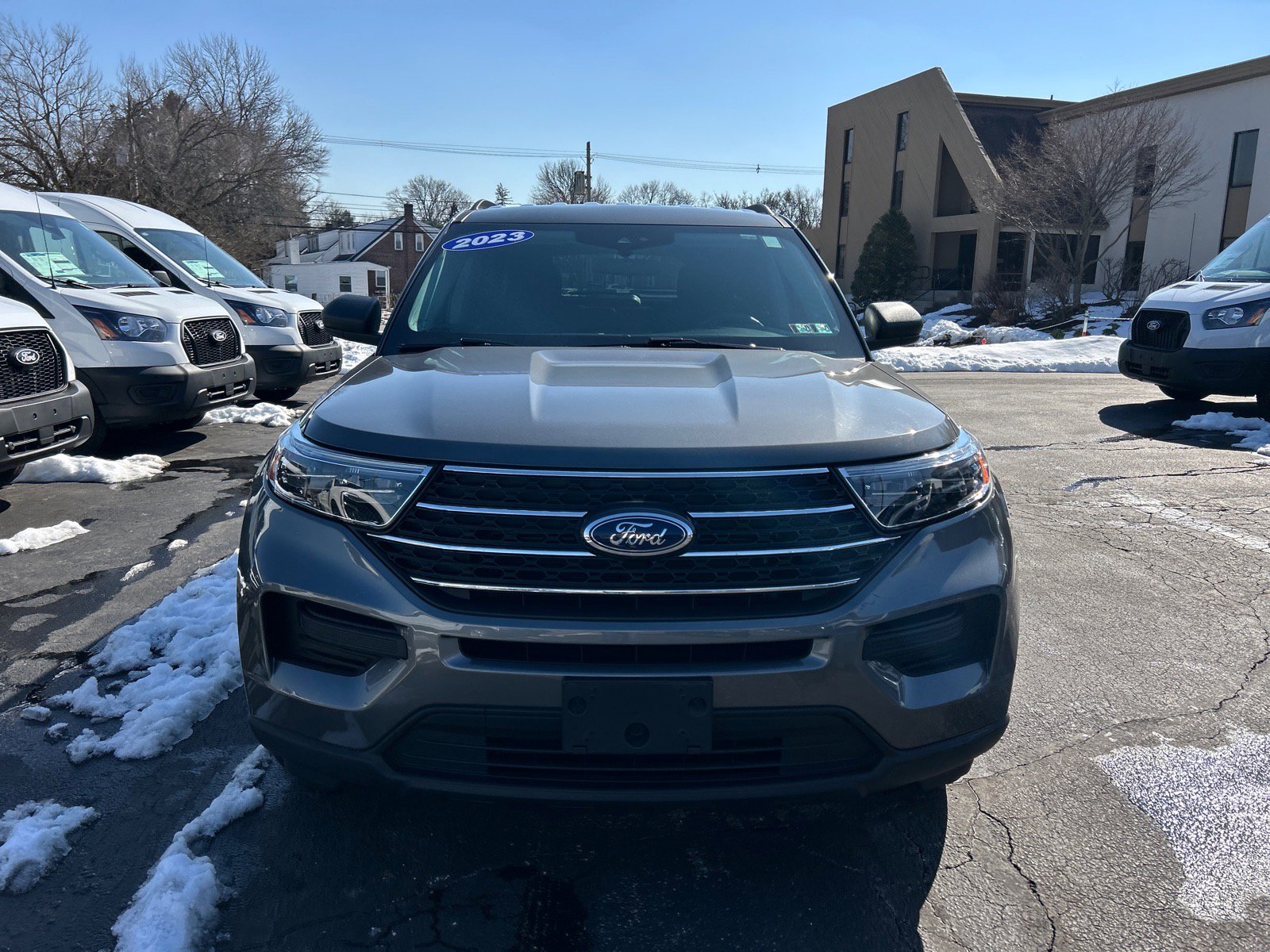 Certified 2023 Ford Explorer XLT AWD/4WD image 2