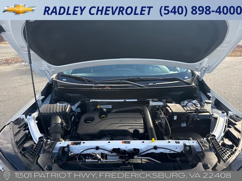 Certified 2024 GMC Terrain SLT image 8