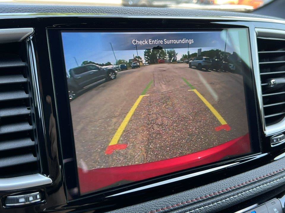 New 2027 Chrysler Pacifica Select AWD/4WD image 26