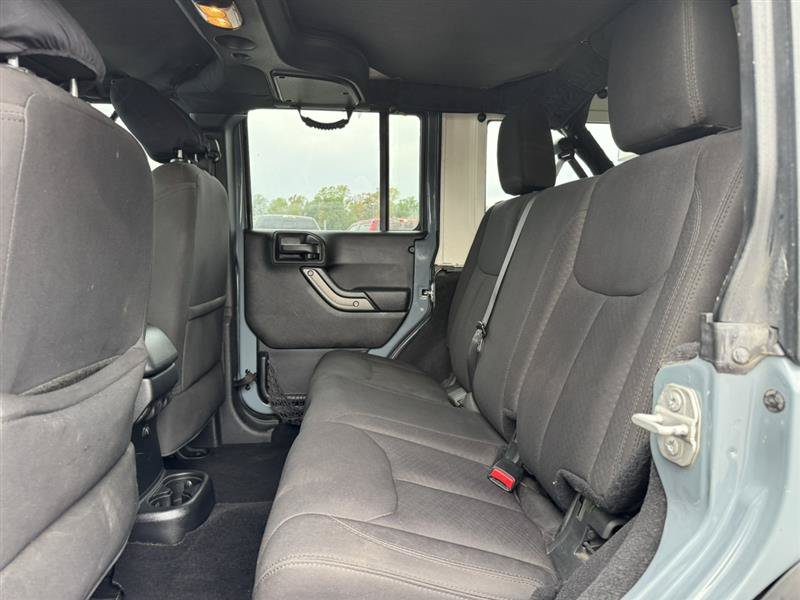Used 2015 Jeep Wrangler Unlimited Sport w/ Quick Order Package 23S AWD/4WD image 24