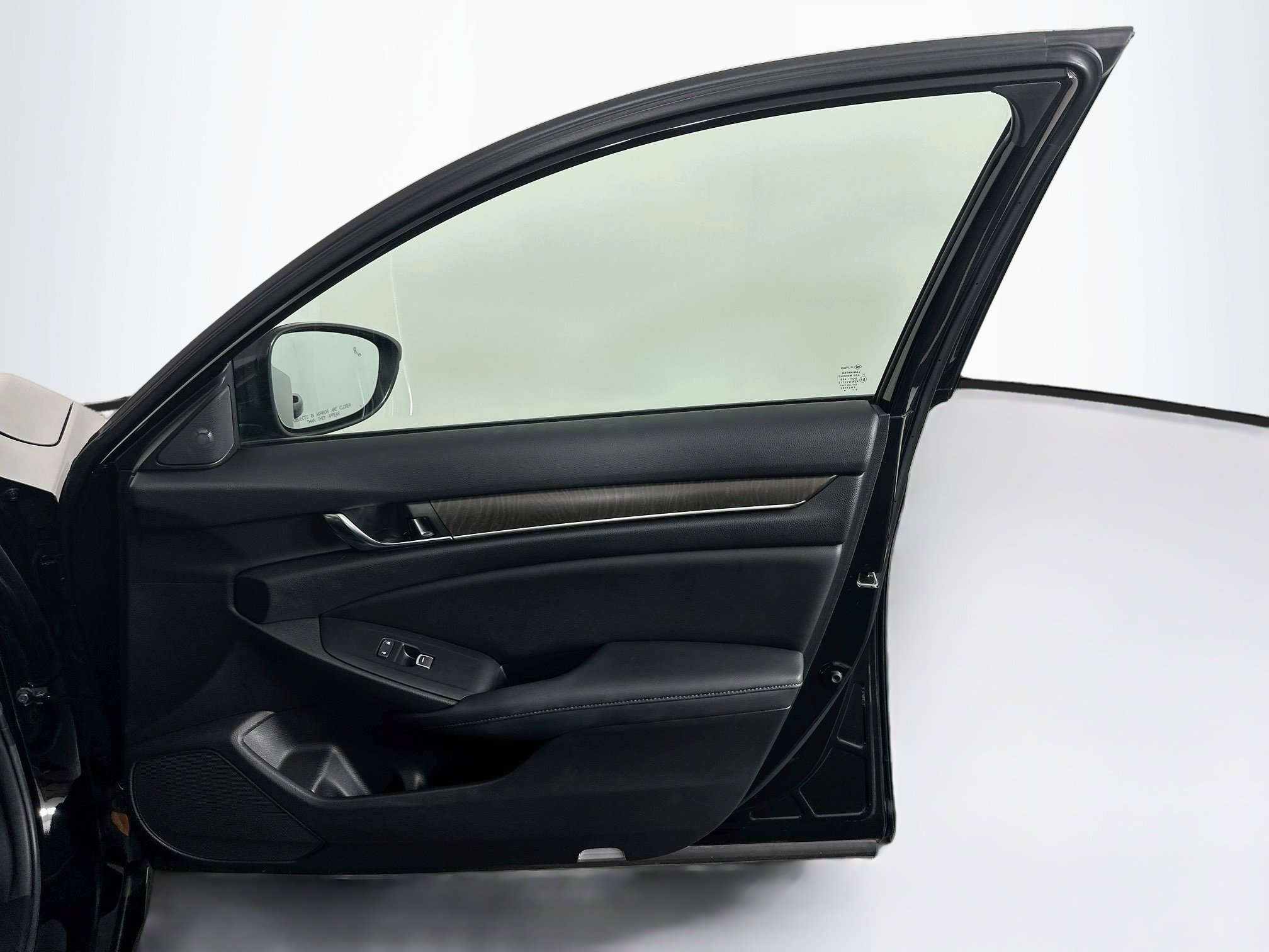Used 2021 Honda Accord EX-L image 32
