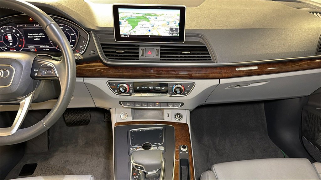 Used 2020 Audi Q5 Prestige image 18