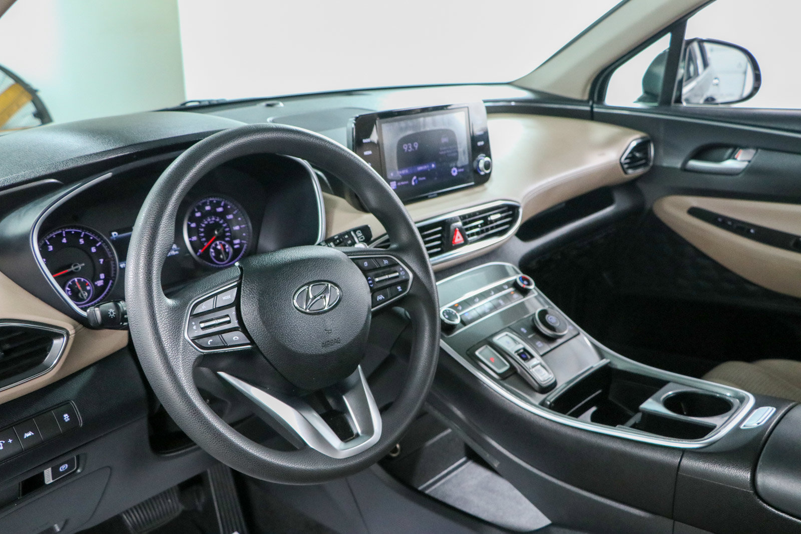 Used 2022 Hyundai Santa Fe SEL FWD image 22