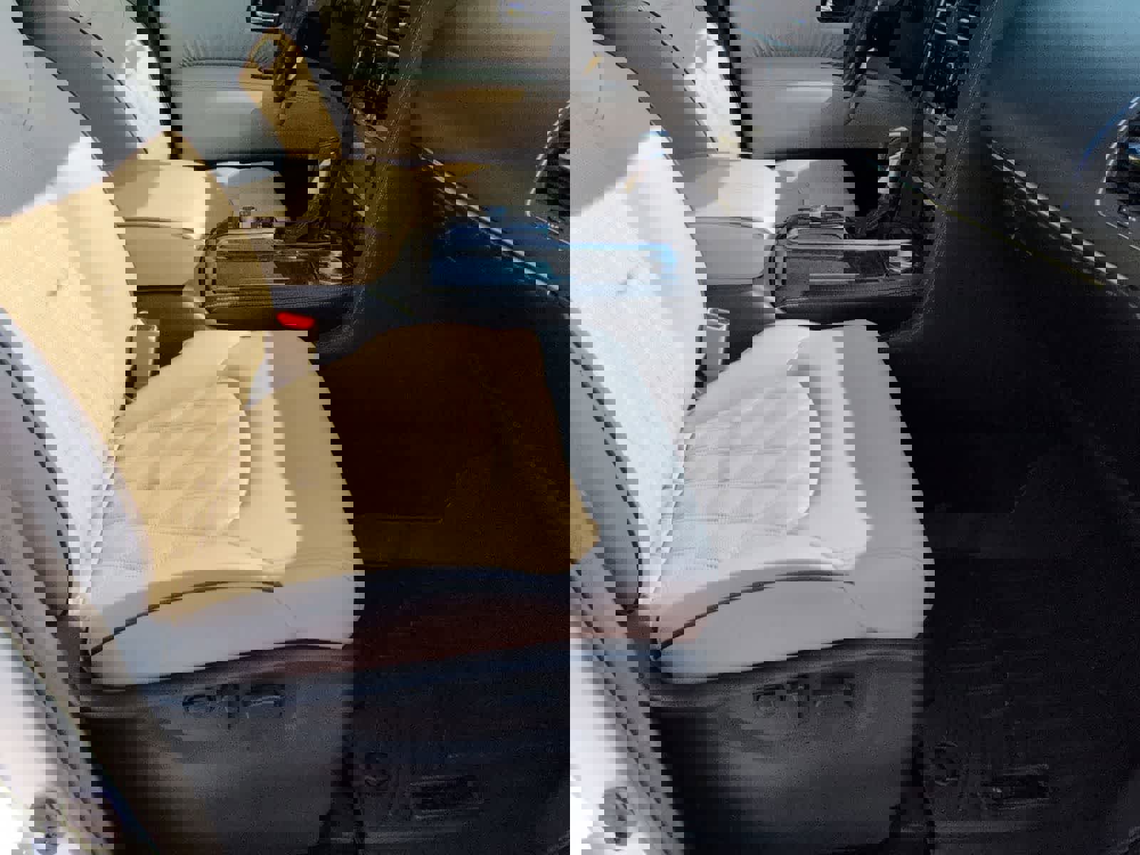 Used 2021 Nissan Armada Platinum w/ Captain's Chairs Package image 21