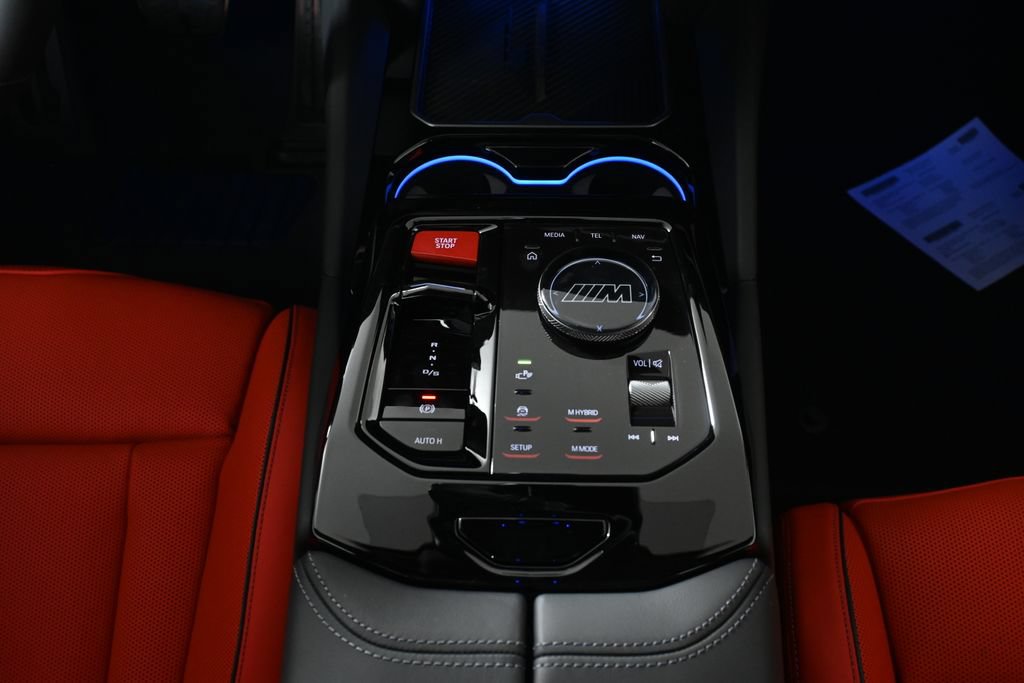 New 2027 BMW M5 Touring AWD/4WD image 22