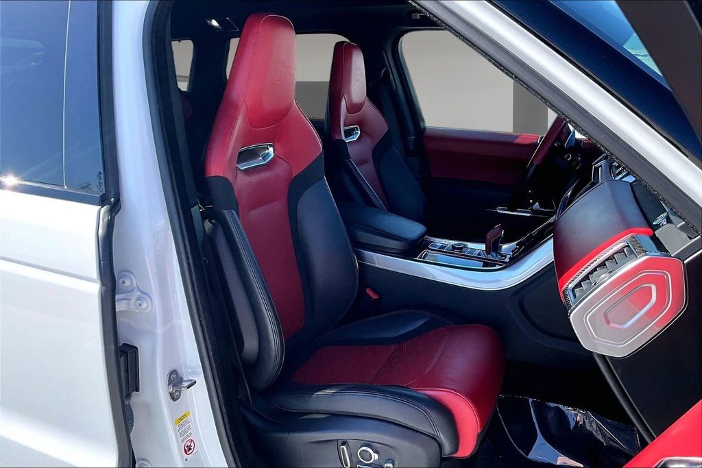 Certified 2022 Land Rover Range Rover Sport SVR image 27