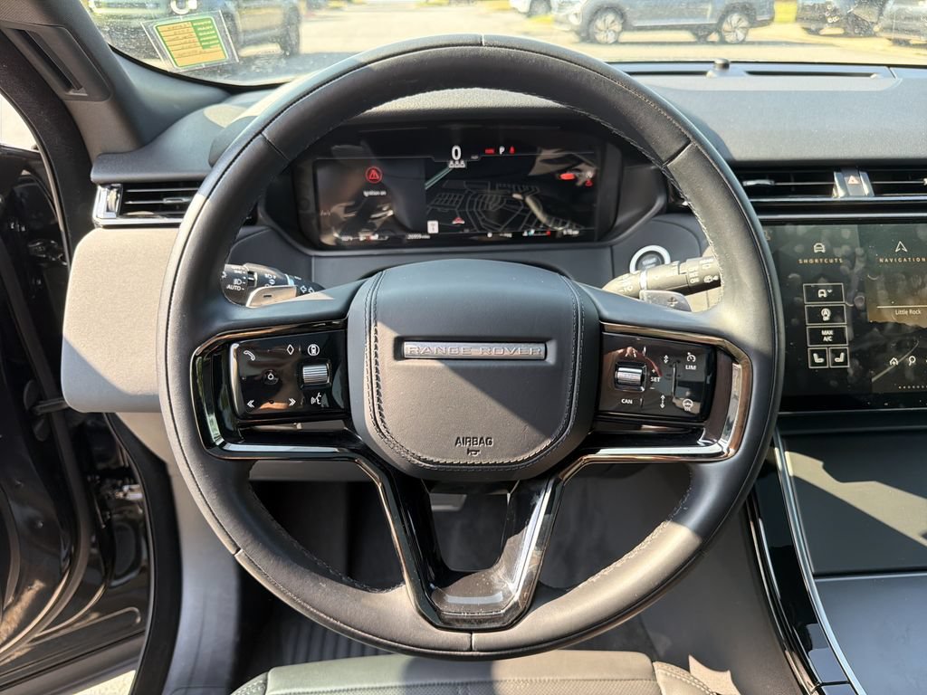 Used 2025 Land Rover Range Rover Velar Dynamic SE AWD/4WD image 22