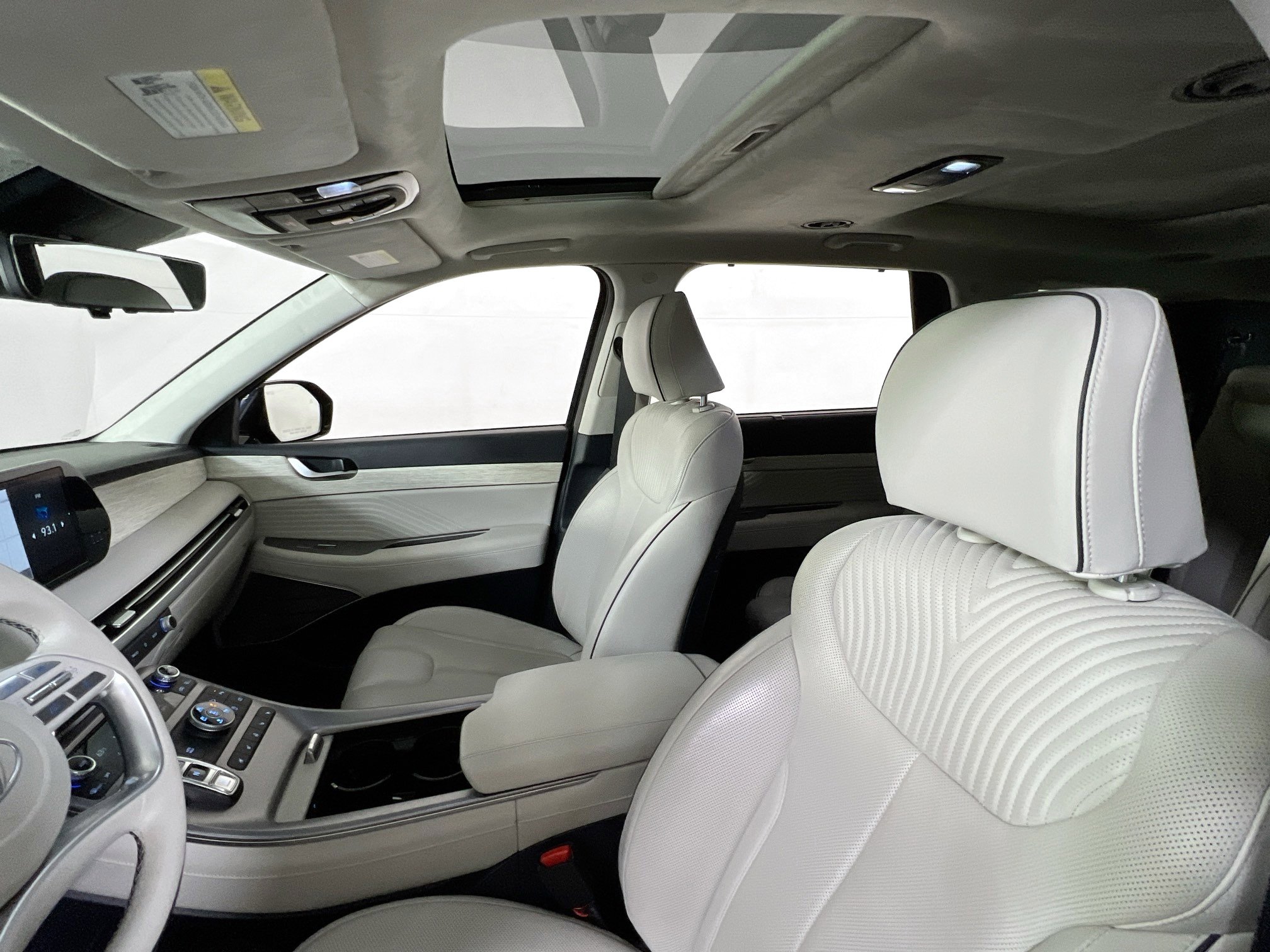 Used 2023 Hyundai Palisade Calligraphy image 22