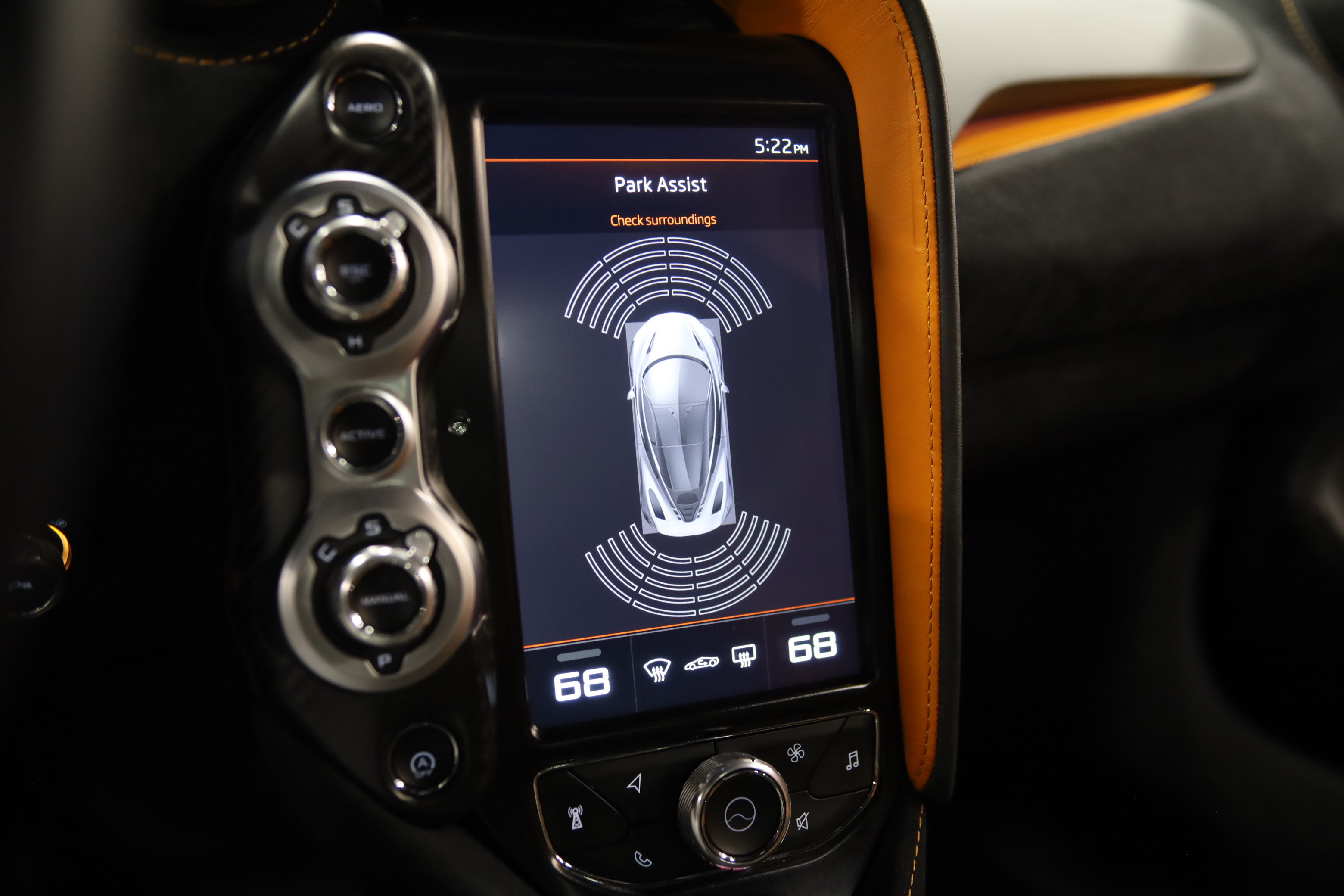 Used 2019 McLaren 720S Performance RWD image 31