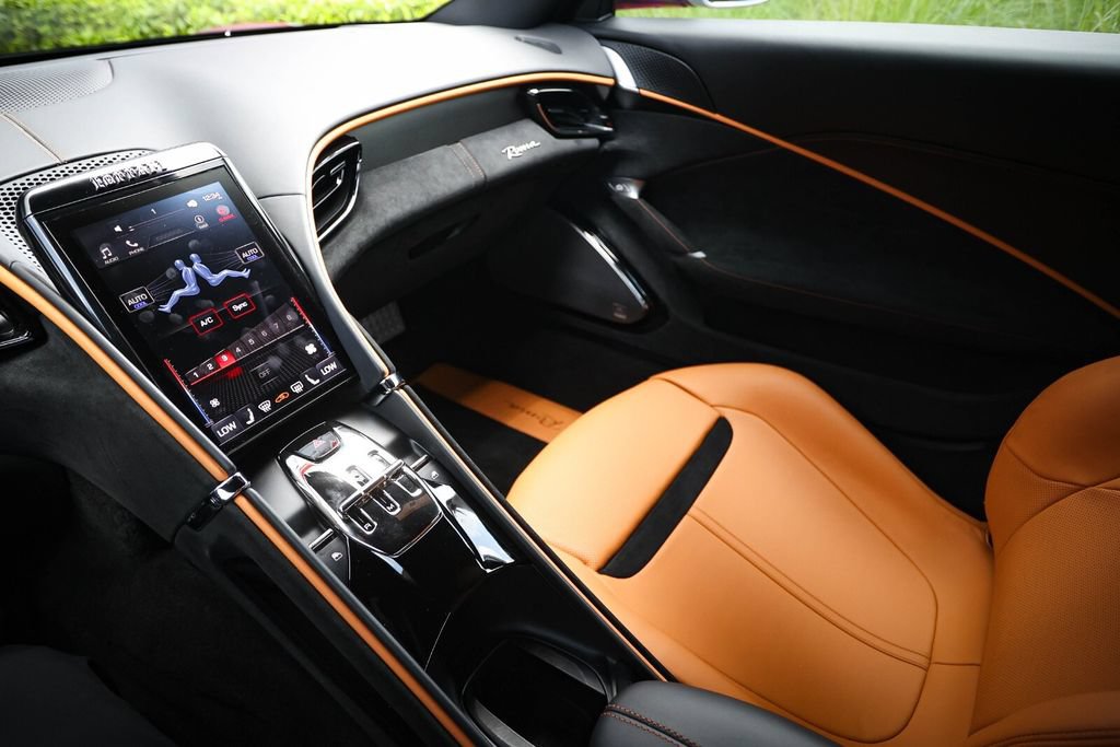 Certified 2022 Ferrari Roma RWD image 37