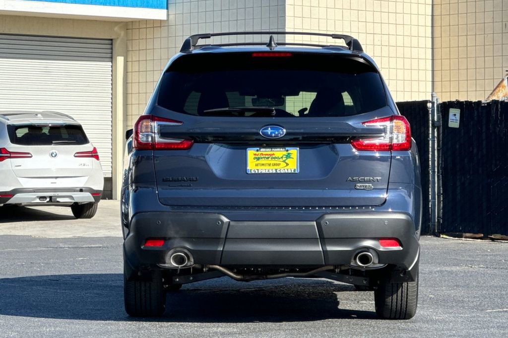 Used 2025 Subaru Ascent Bronze Edition w/ Onyx Package image 5