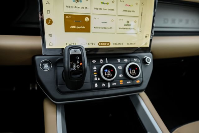 New 2026 Land Rover Defender 110 X AWD/4WD image 33