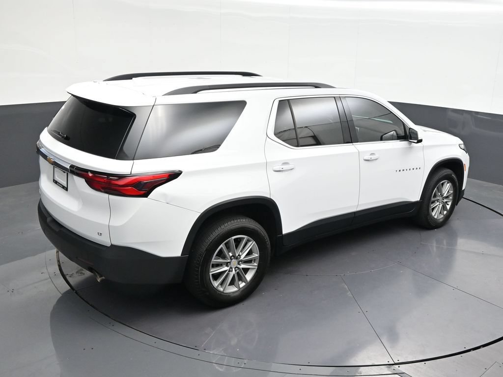 Used 2023 Chevrolet Traverse LT FWD image 14