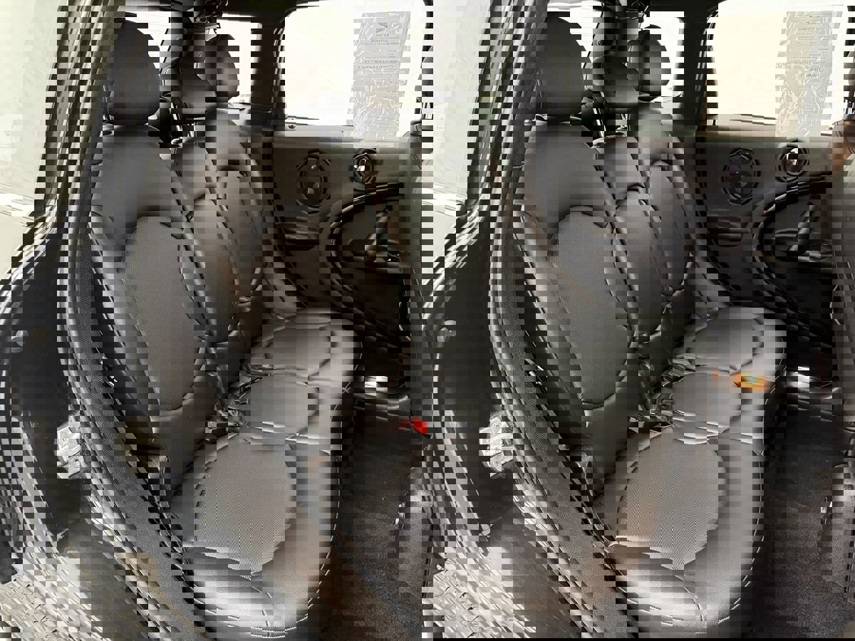 Used 2012 MINI Cooper Countryman S image 25