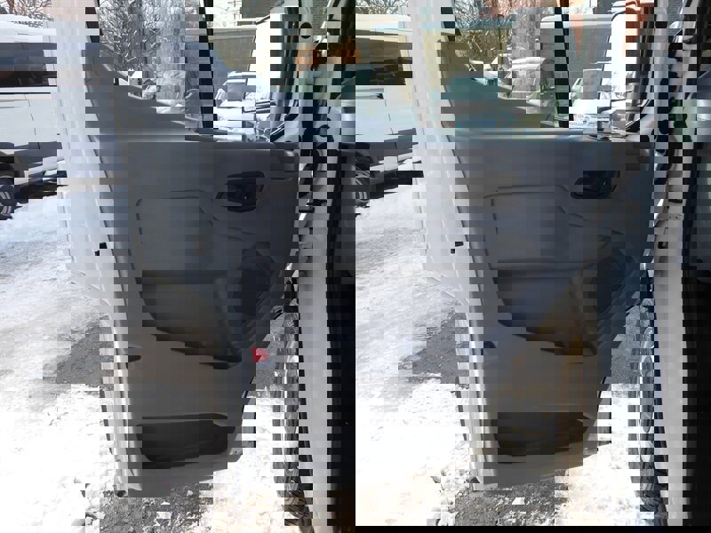 Used 2015 Ford Transit 350 XL image 19