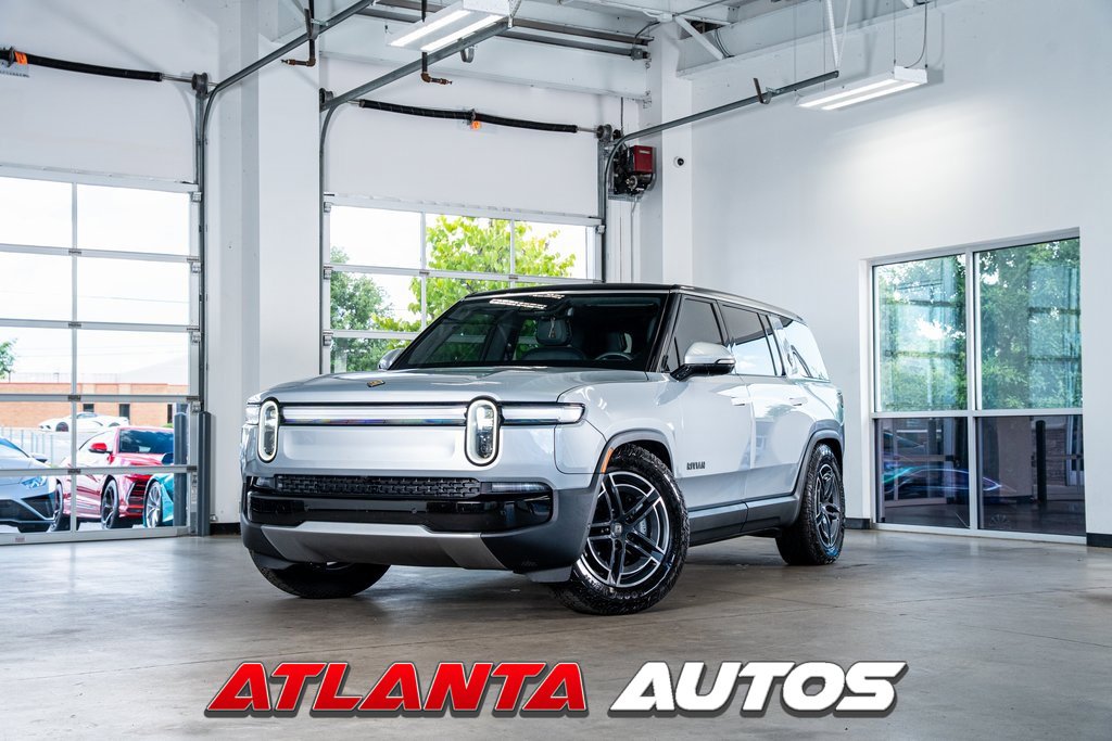 Used 2025 Rivian R1S Adventure